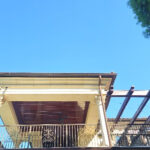Ceiling cleasn and stain renovation